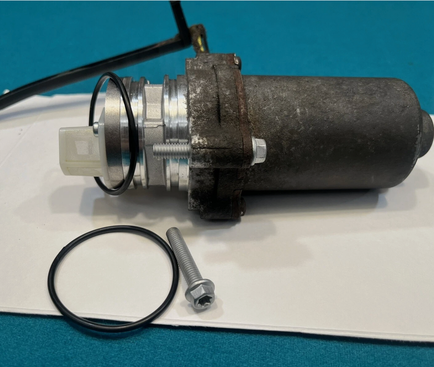 0CQ598305 Audi VW Haldex pump Gen 5 O-ring set with Bolts Pump Seal Repair Kit
