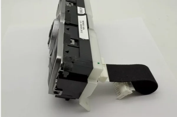Infiniti Radio Information Screen (RIBBON CABLE ONLY) G37x G25 G35 Q40 Q60 FX35